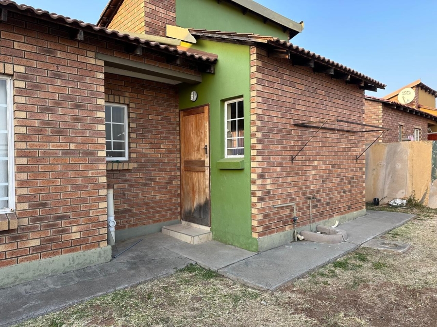 3 Bedroom Property for Sale in Waterkloof East North West